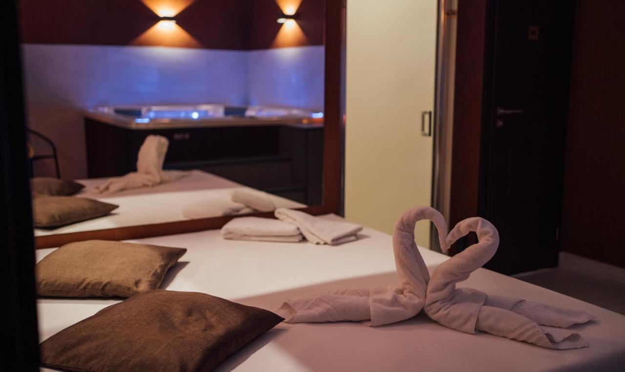 Wellness Relax - Luxusni Hotell Prag Exteriör bild
